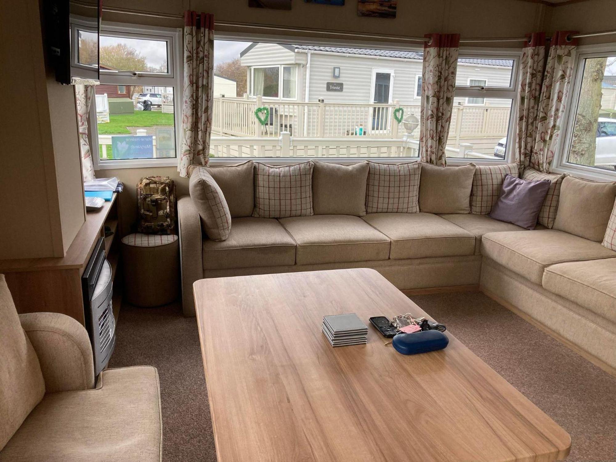 סאקסמונדהם Lovely 6 Berth Caravan With Decking At Carlton Meres In Suffolk Ref 60058M מראה חיצוני תמונה